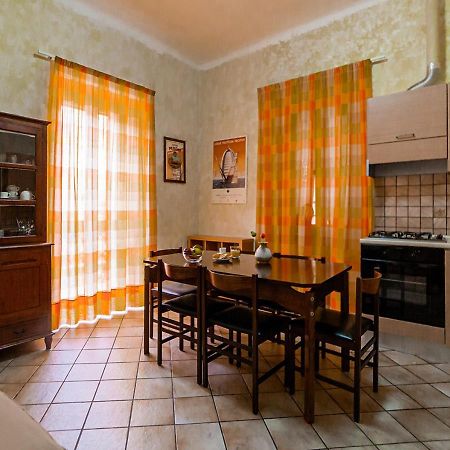 Murphy Holiday Home - Residenza Italia La Maddalena  Extérieur photo