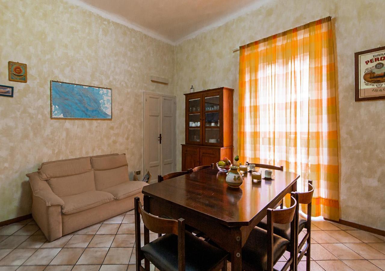 Murphy Holiday Home - Residenza Italia La Maddalena  Extérieur photo
