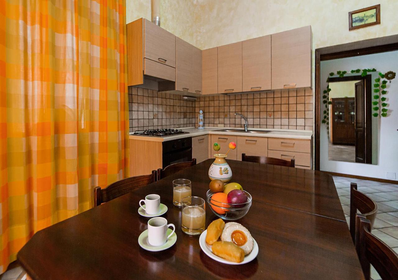 Murphy Holiday Home - Residenza Italia La Maddalena  Extérieur photo
