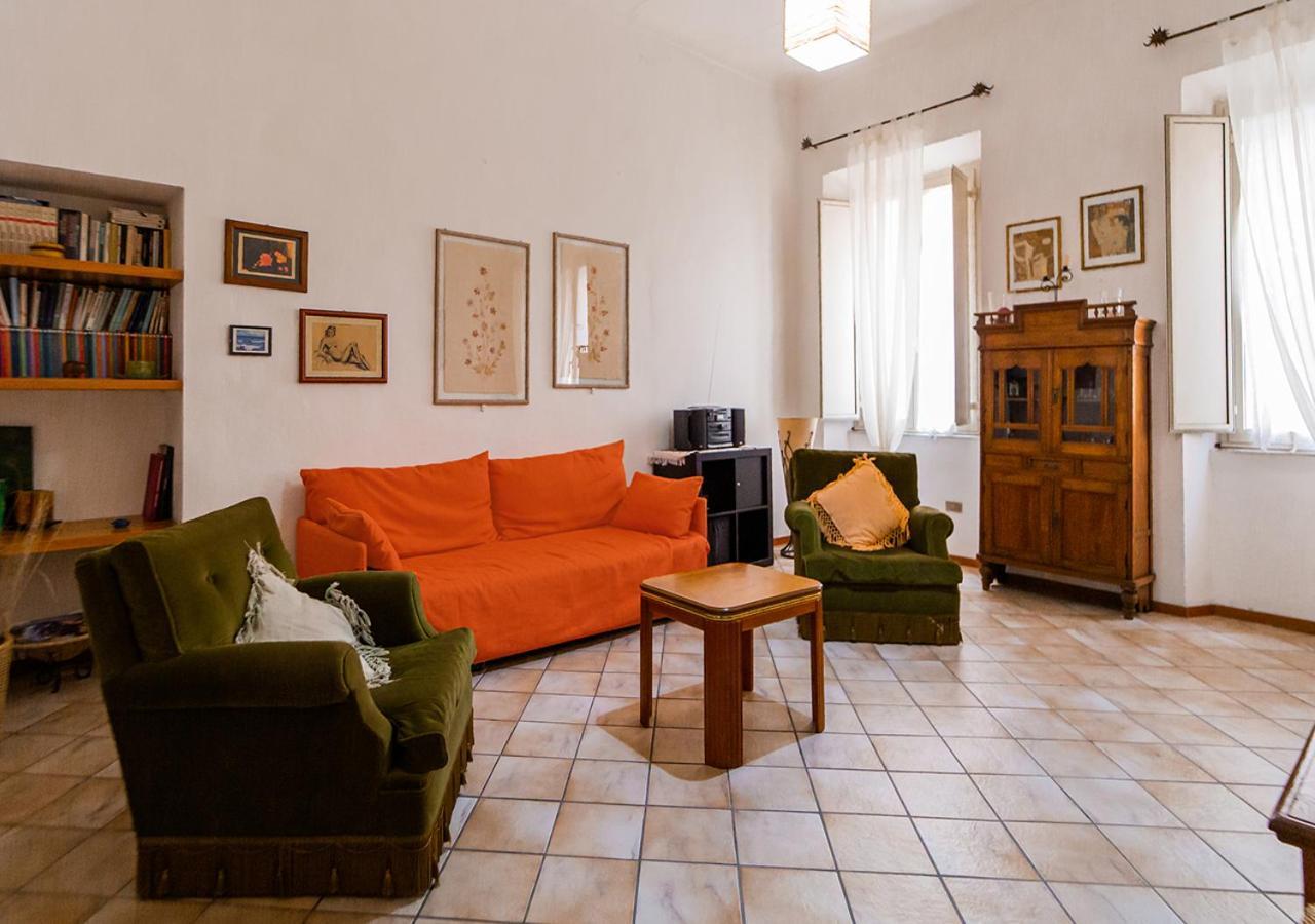 Murphy Holiday Home - Residenza Italia La Maddalena  Extérieur photo