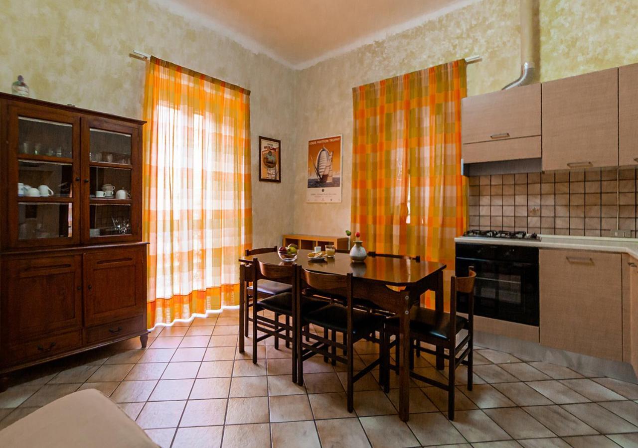 Murphy Holiday Home - Residenza Italia La Maddalena  Extérieur photo